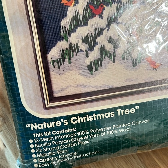Bucilla Christmas Vintage Longstitch Needlepoint Nature’s Christmas Tree - Picture 3 of 3